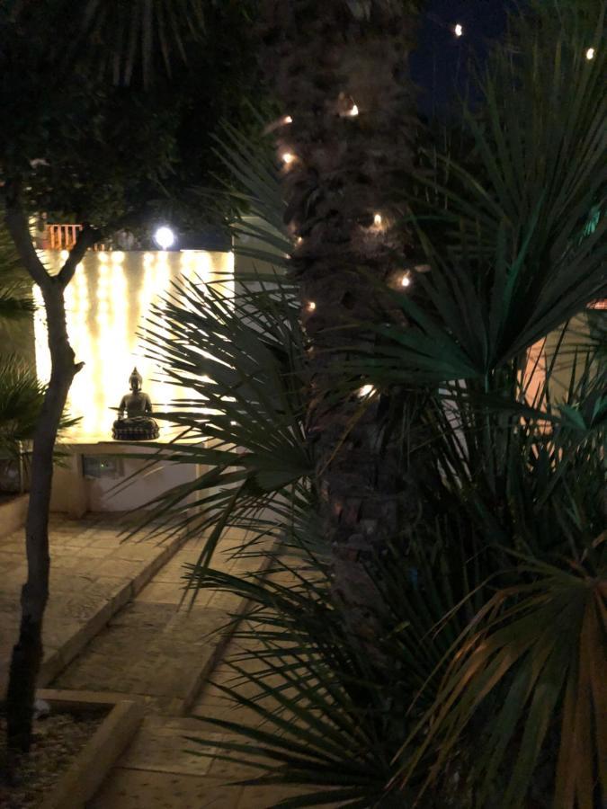 Le Due Pigne (Adults Only) Villa Таранто Екстериор снимка
