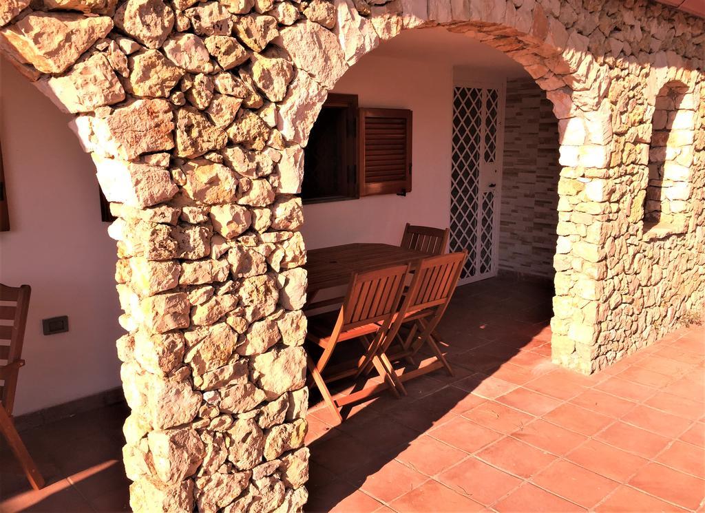Le Due Pigne (Adults Only) Villa Таранто Екстериор снимка