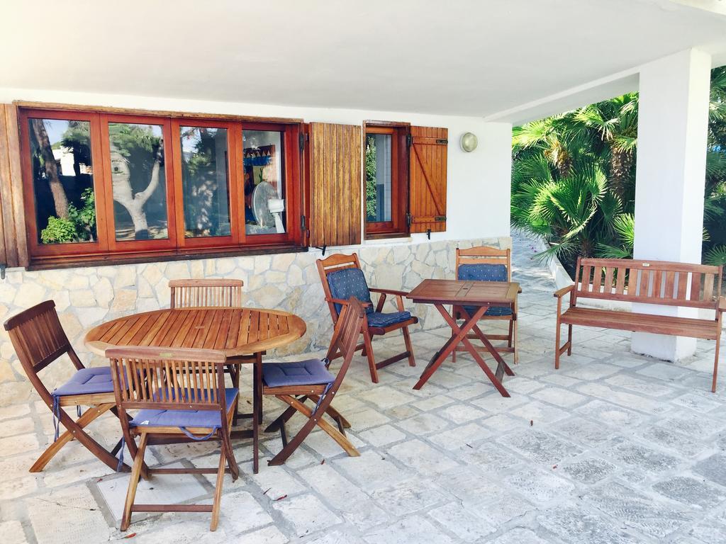 Le Due Pigne (Adults Only) Villa Таранто Екстериор снимка